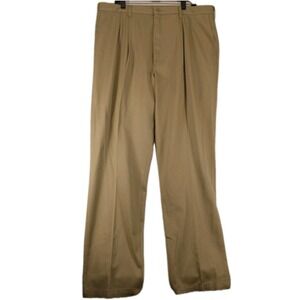 Wrangler Riata 40x34 Mens Khaki Pants Trousers Relaxed Fit Stretch Fabric